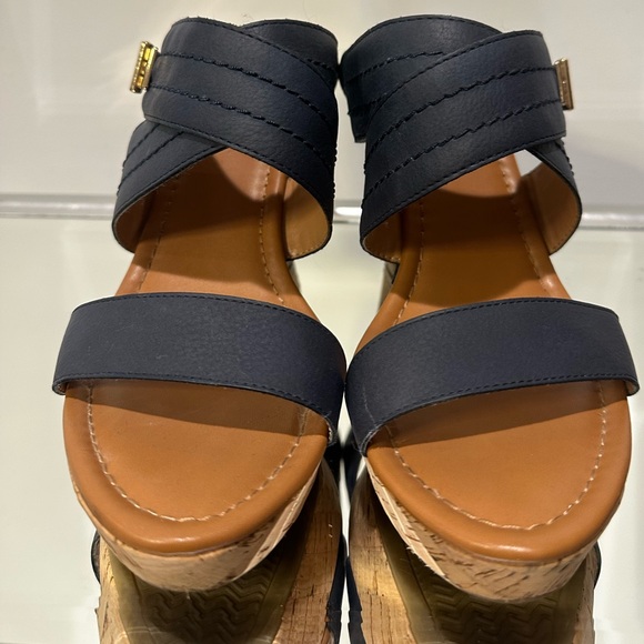 Tommy Hilfiger Navy and Tan Wedge Sandals - Picture 7 of 9